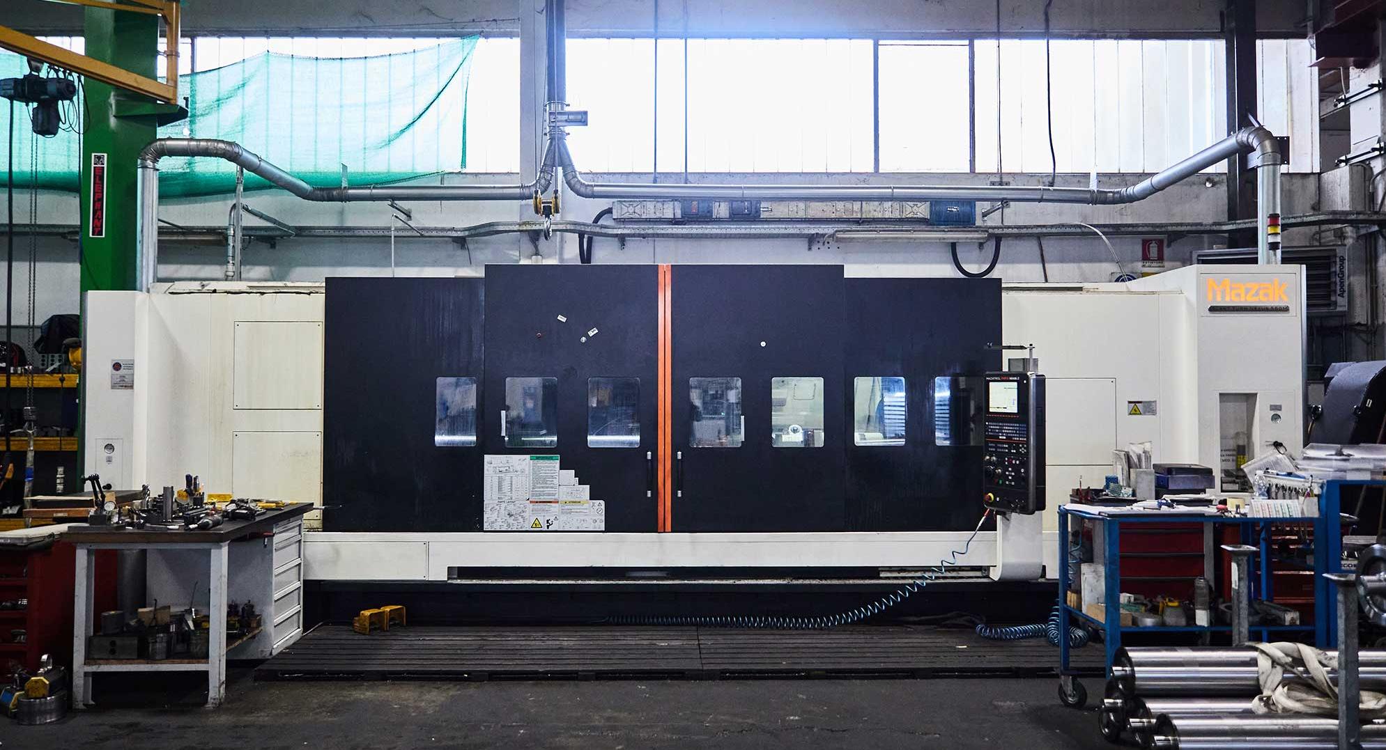 Mazak CNC SLANT TURN 550m